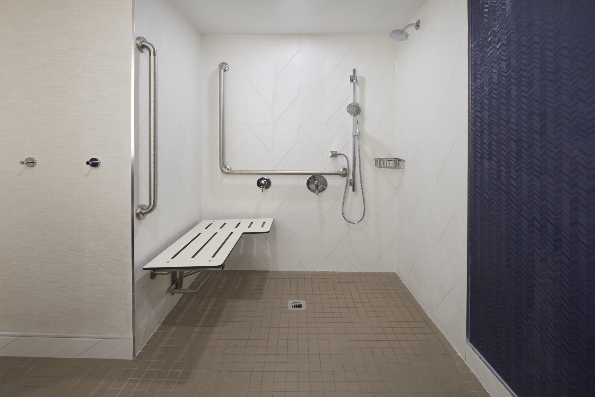 Fairfield Niagara Falls accessible shower