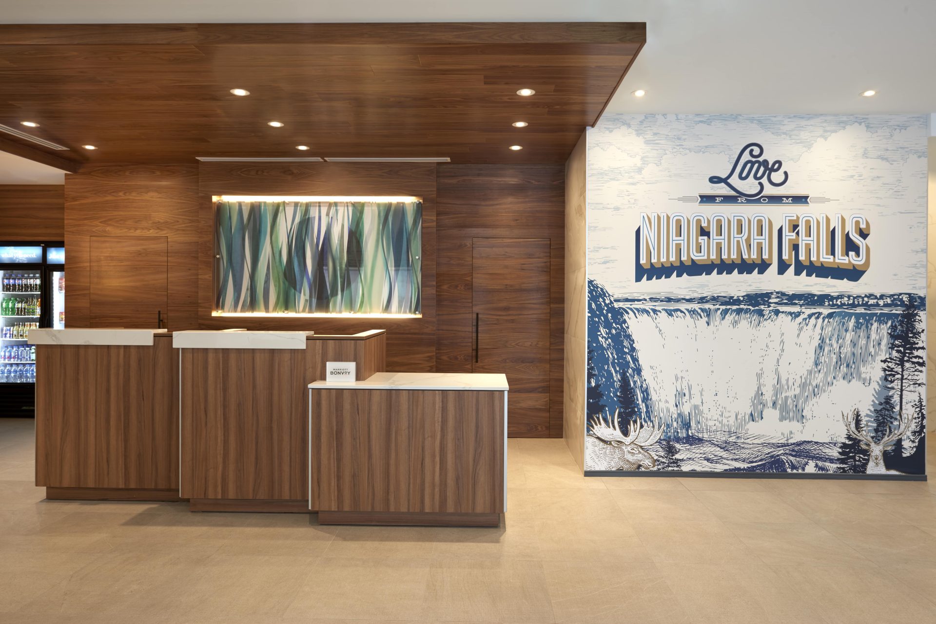 Fairfield Niagara Falls Lobby and Front desk