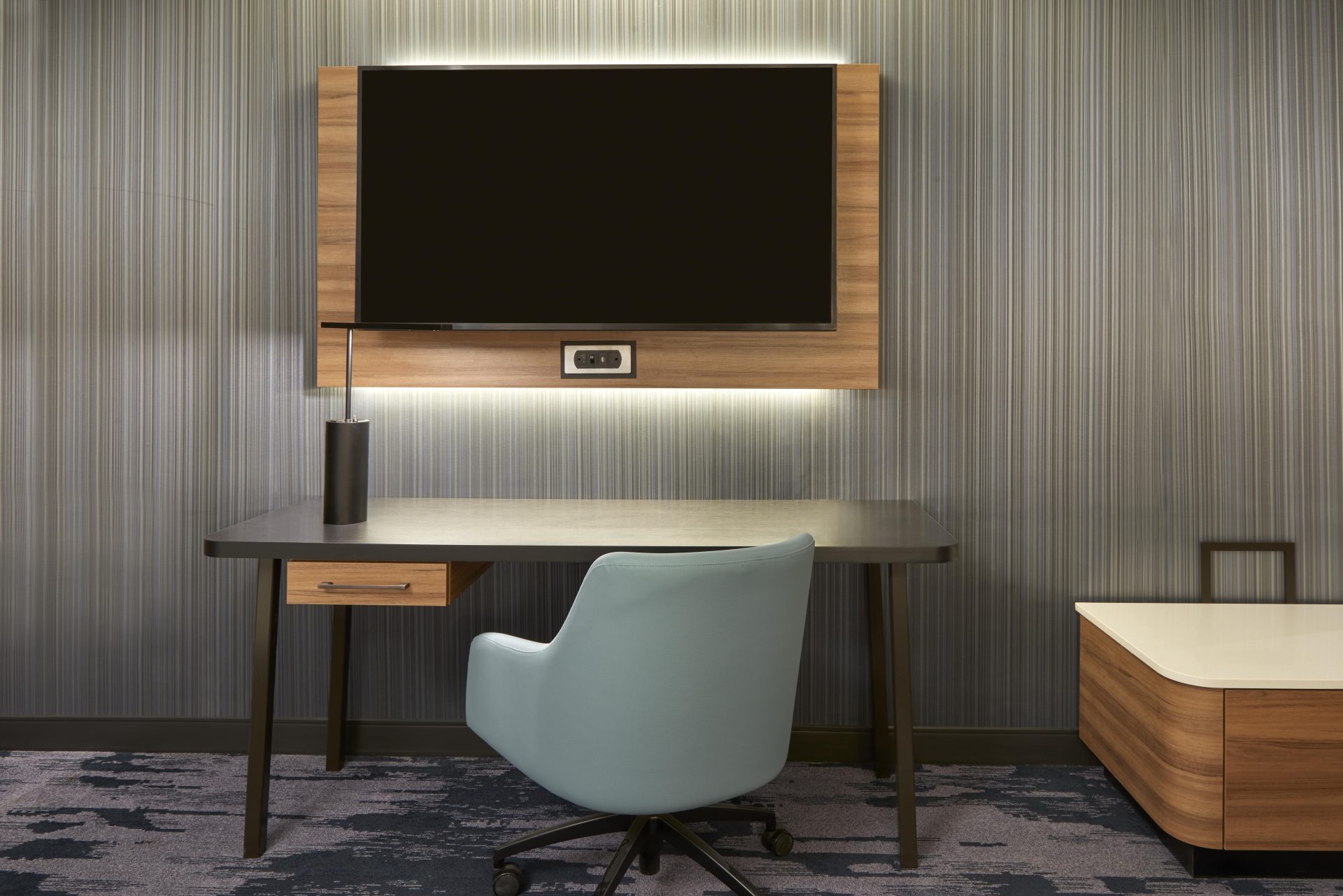 Fairfield Niagara Falls tv